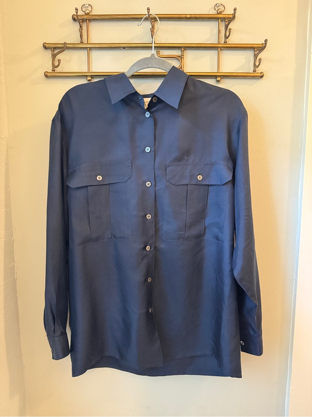 100% Silk Jones New York Vintage Collared Long Sleeve Blouse